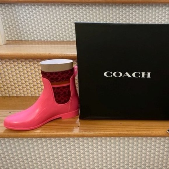 COACH- Rivington Rubber Boot - Picture 2 of 8
